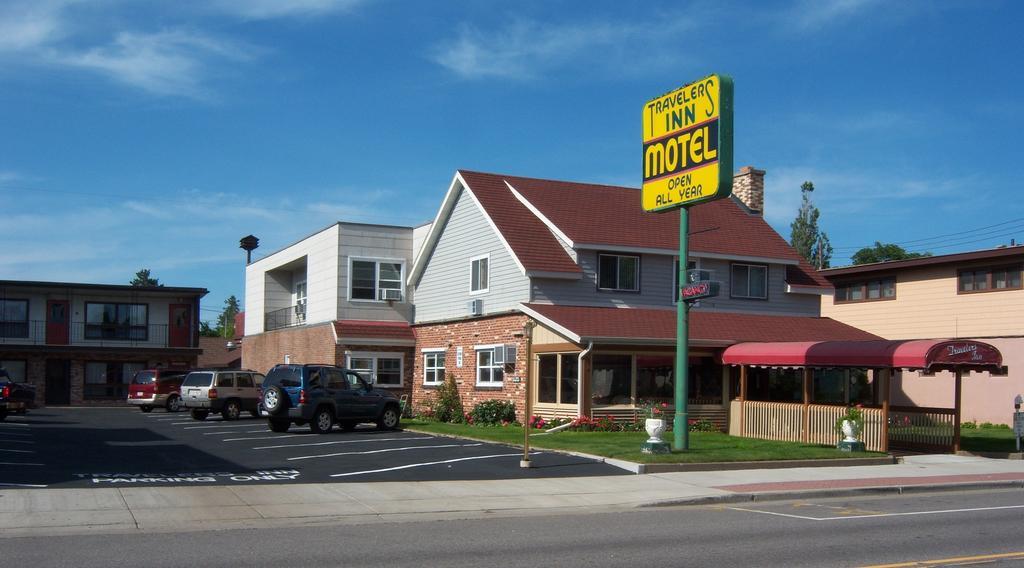 Travelers Inn Motel イーグル・リバー エクステリア 写真